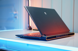 Alienware M18 Gaming Laptop